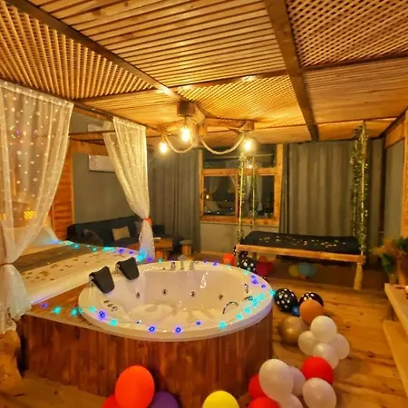 Nocleg ze śniadaniem Heaven Vip Wooden Palace