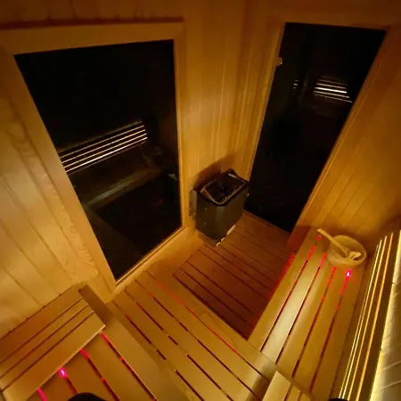Heaven Vip Wooden Palace *