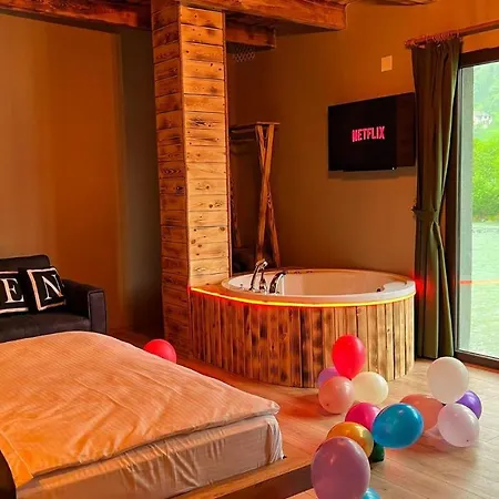 Heaven Vip Wooden Palace